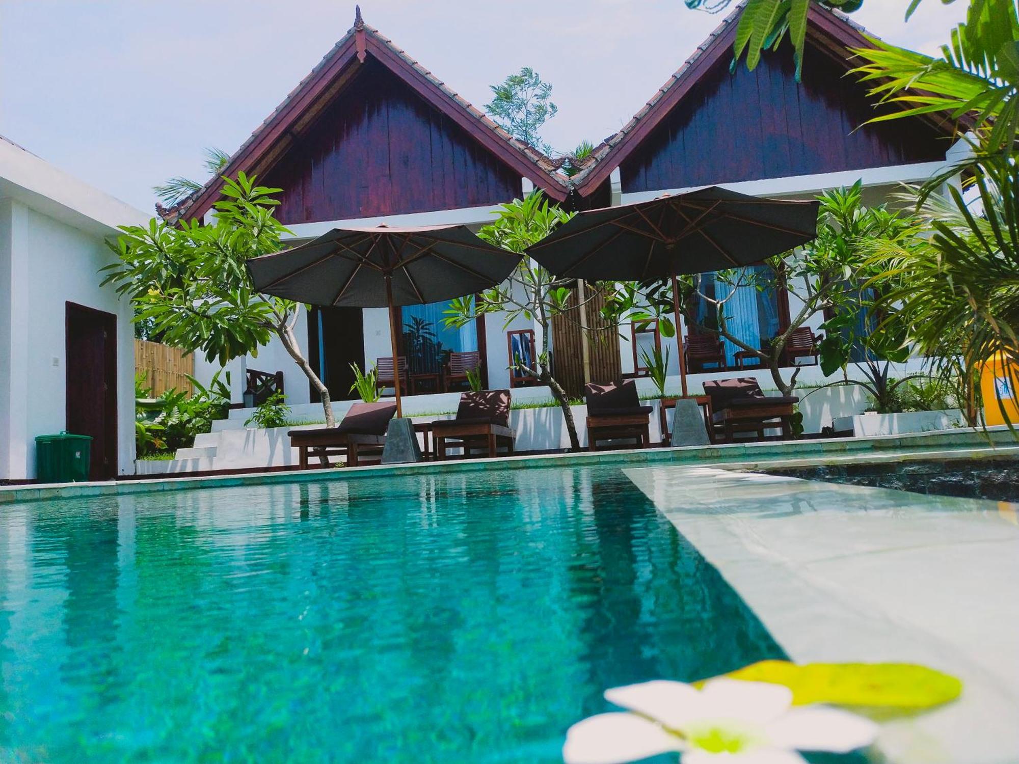 The Local Are Guling Villa Kuta  Bagian luar foto